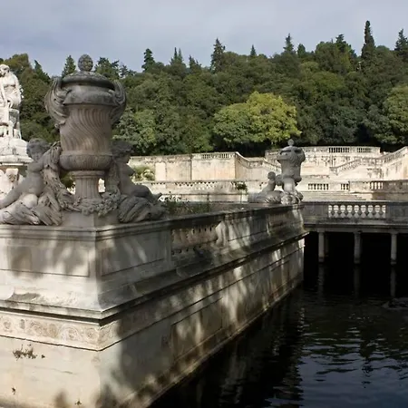 Le D'auguste- Cœur De Nîmes-chaleureux-emplacement Idéal Nîmes