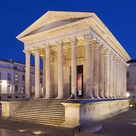 Lägenhet Le D'auguste- Coeur De Nimes-chaleureux-emplacement Ideal Nîmes